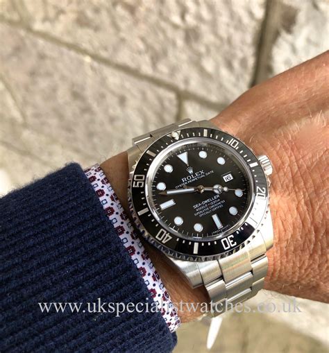 rolex sea-dweller 4000|rolex sea dweller bezel.